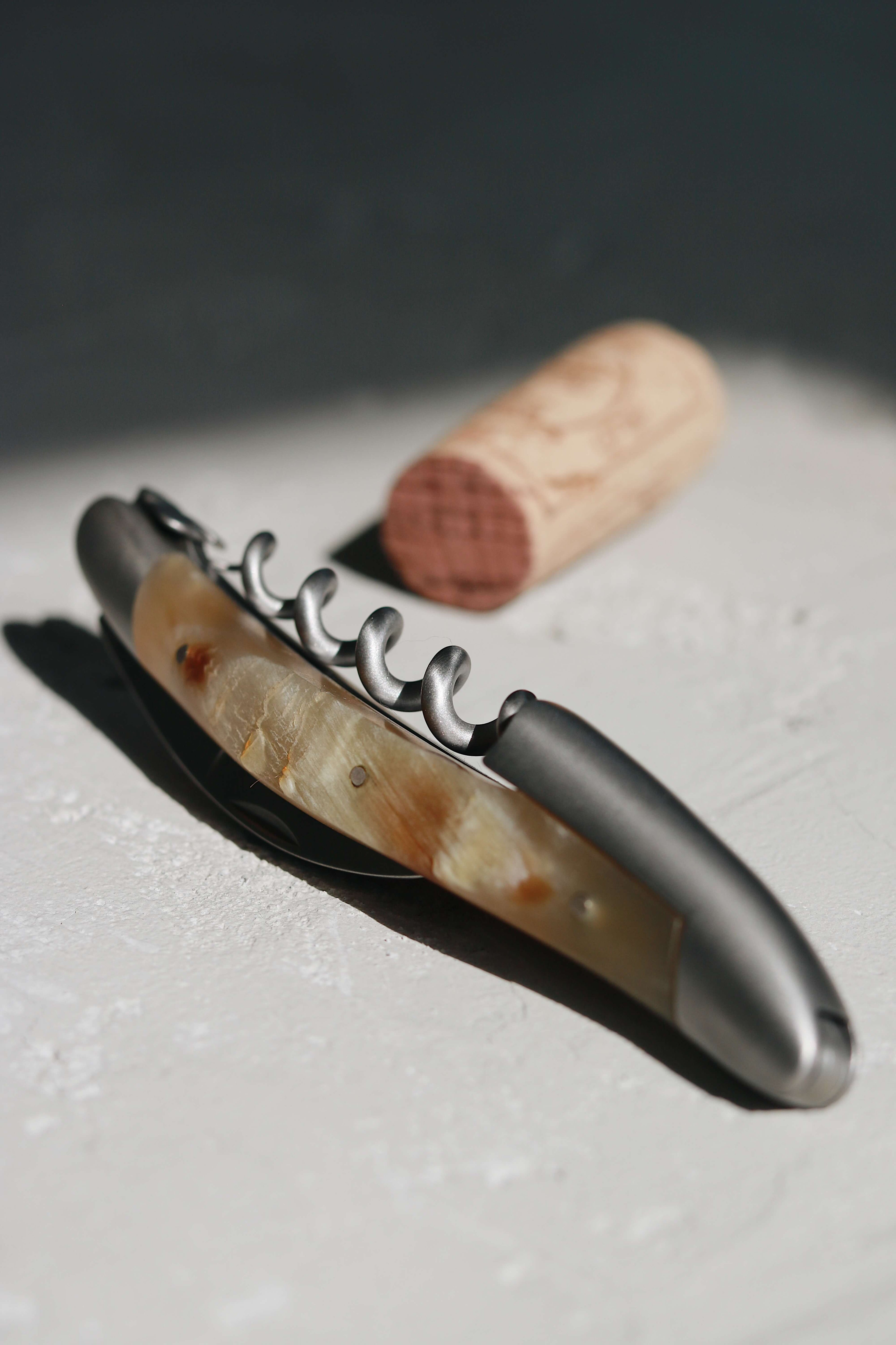 Forge De Laguiole Sommelier Aubrac Horn med sateng stål