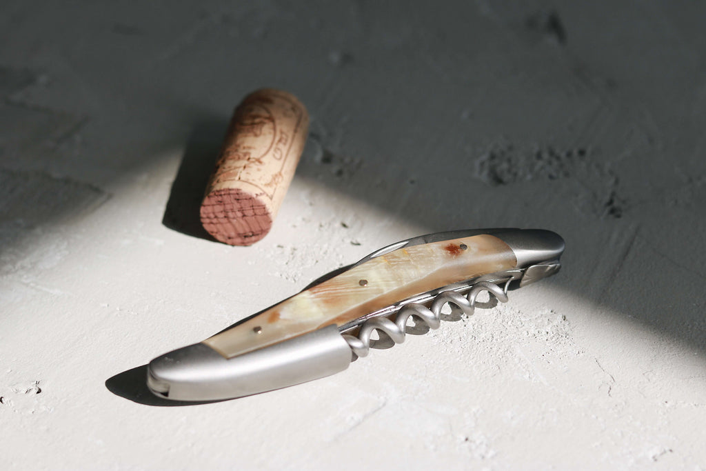 Forge De Laguiole Sommelier Aubrac Horn med sateng stål