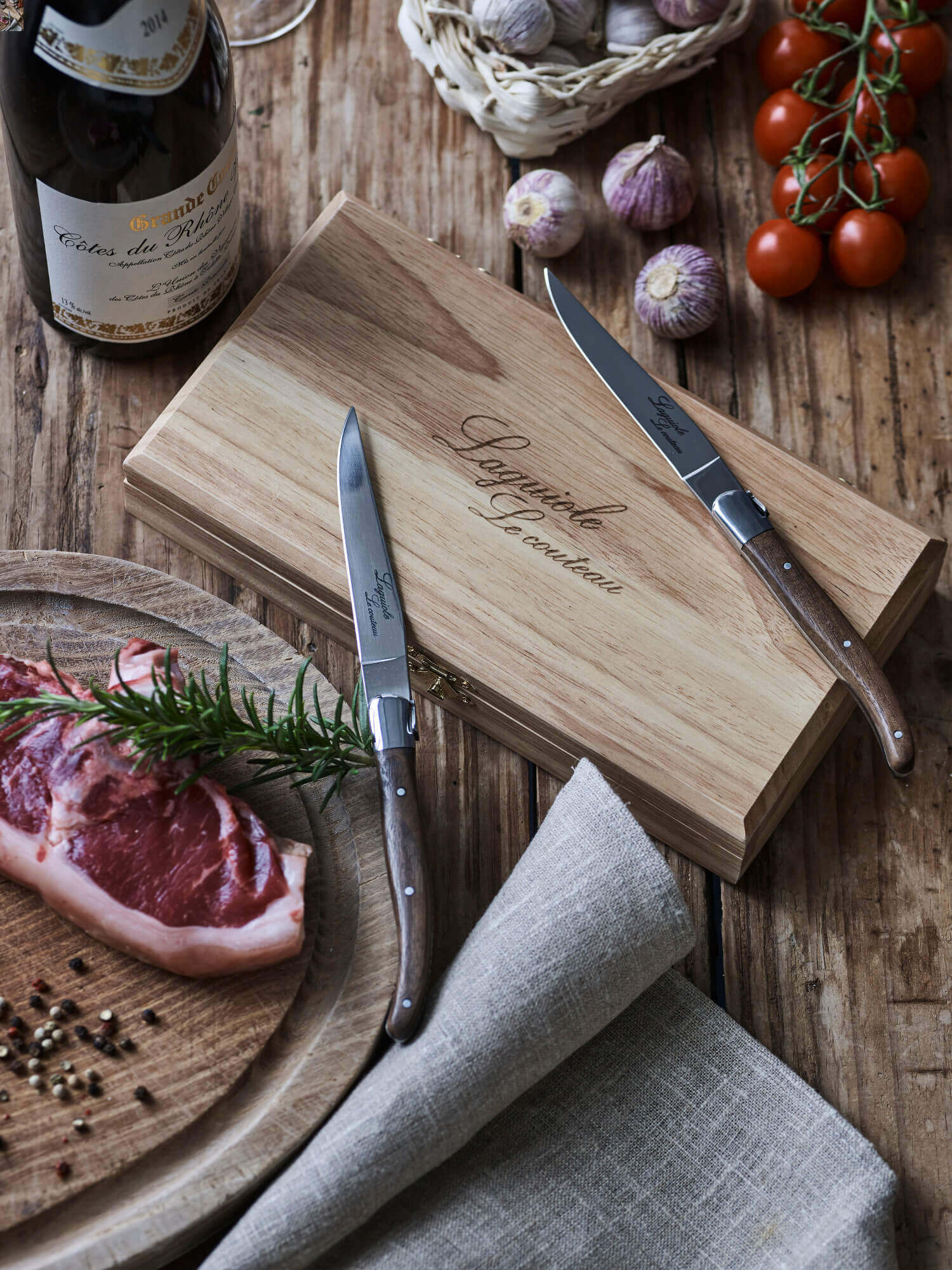 Laguiole Le Couteau Kniver - VALNØTT