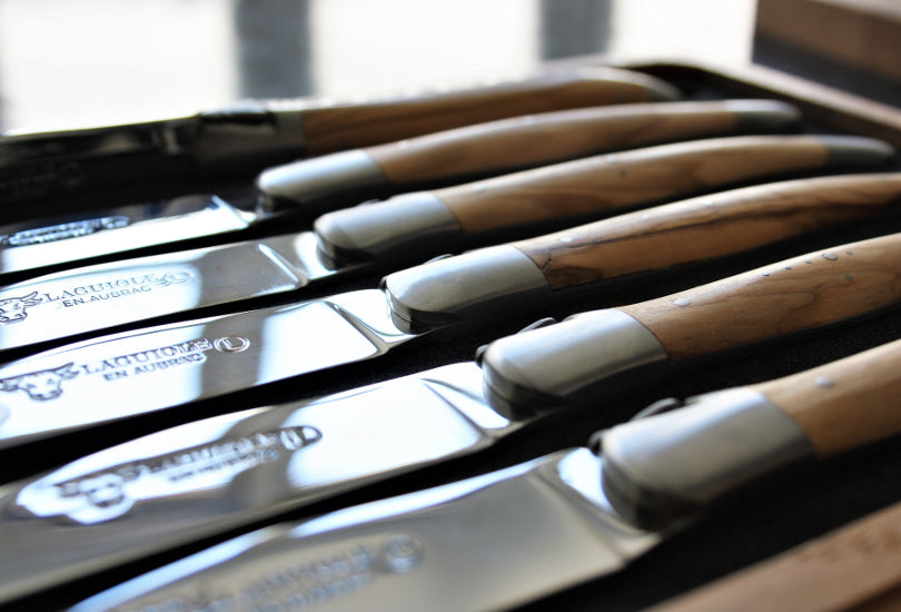 Laguiole En Aubrac Olive Wood Steak Kniver
