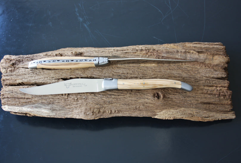 Laguiole En Aubrac Olive Wood Steak Kniver