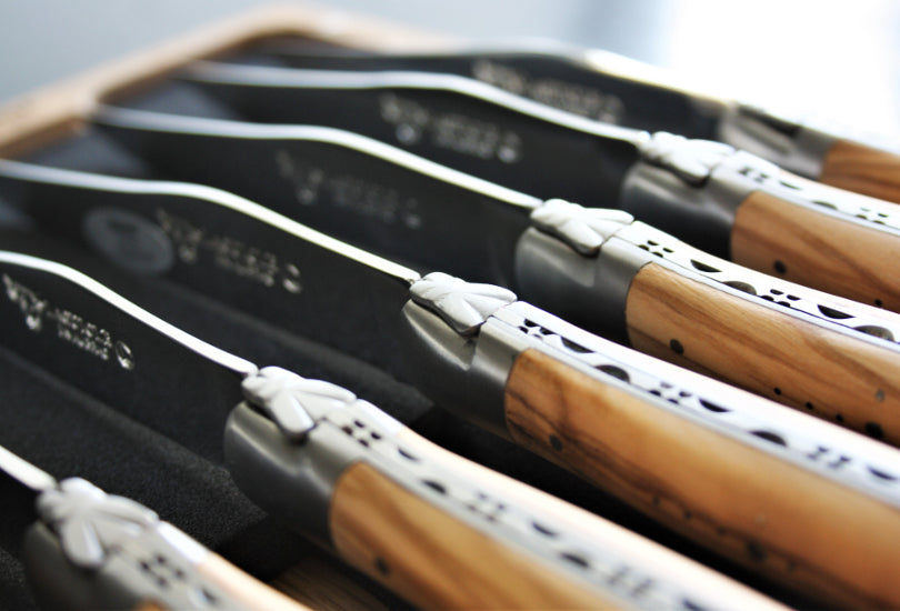 Laguiole En Aubrac Olive Wood Steak Kniver